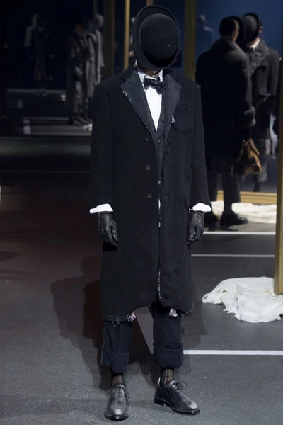 Look 33